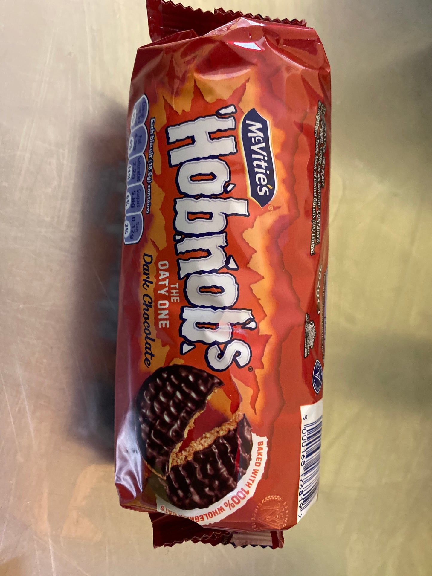 Dark chocolate Hobnobs
