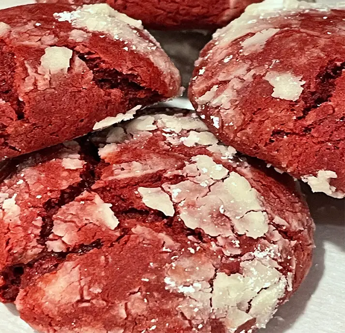 Red velvet crinkle cookies ( Bag of 5)